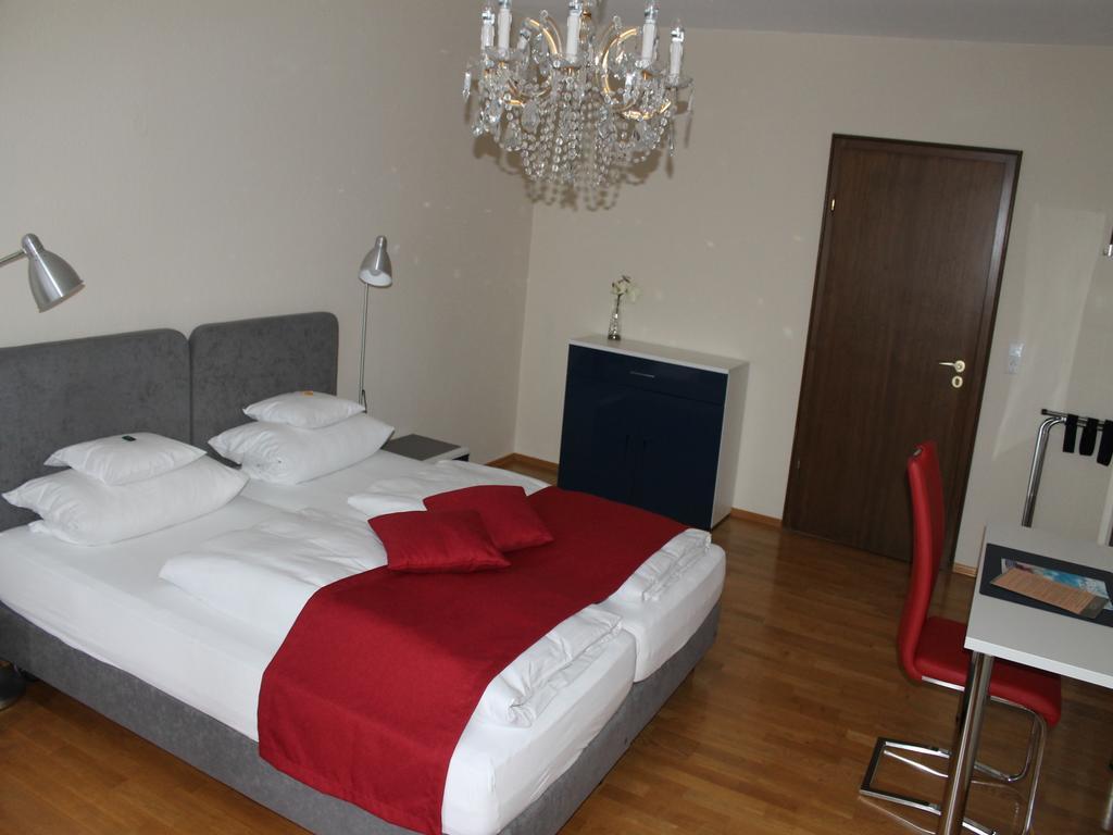 באד פיסינג Hotel Garni Bellevue חדר תמונה