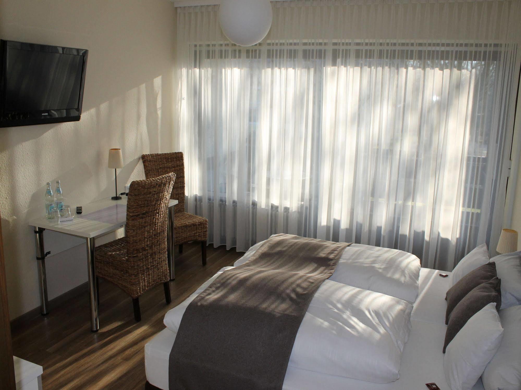 באד פיסינג Hotel Garni Bellevue מראה חיצוני תמונה